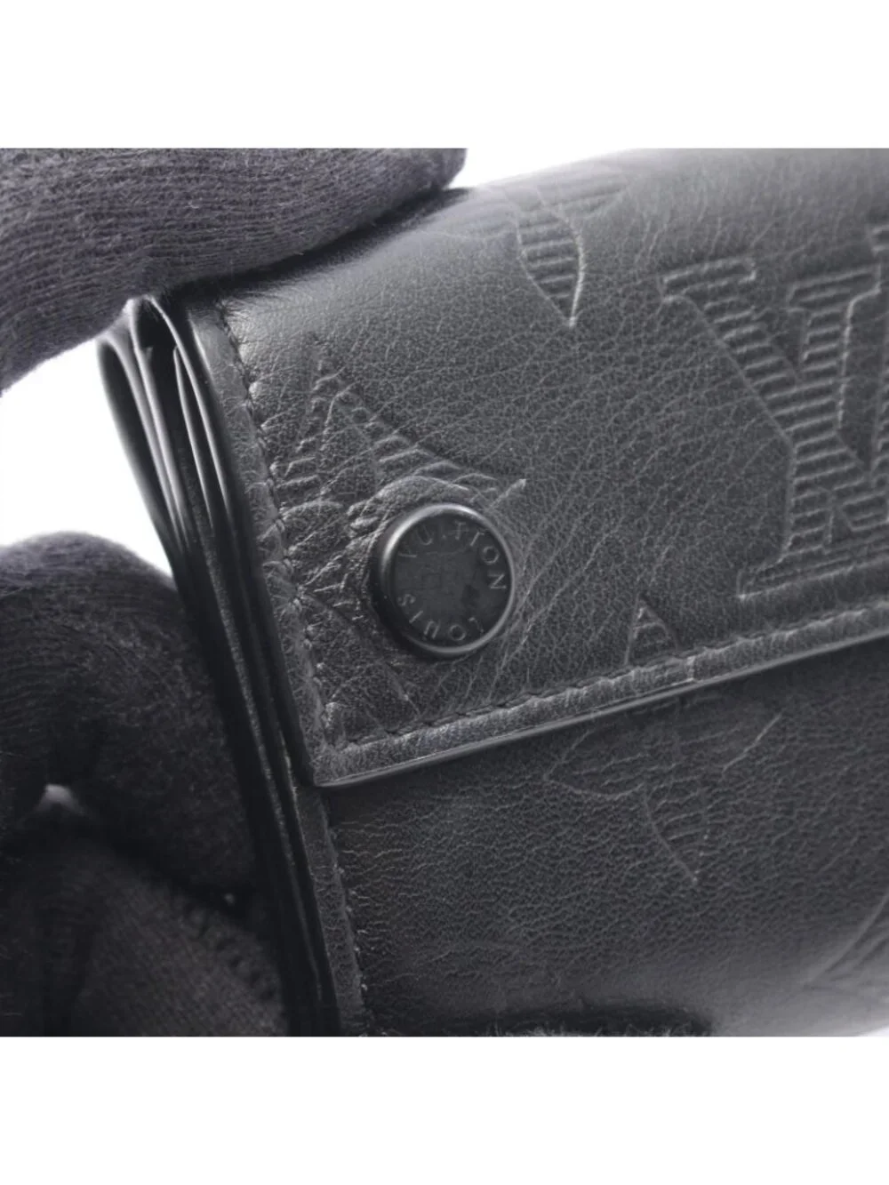 Louis Vuitton Trifold Wallet Discovery Compact Monogram Shadow Noir Leather